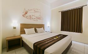 Evora Hotel Surabaya